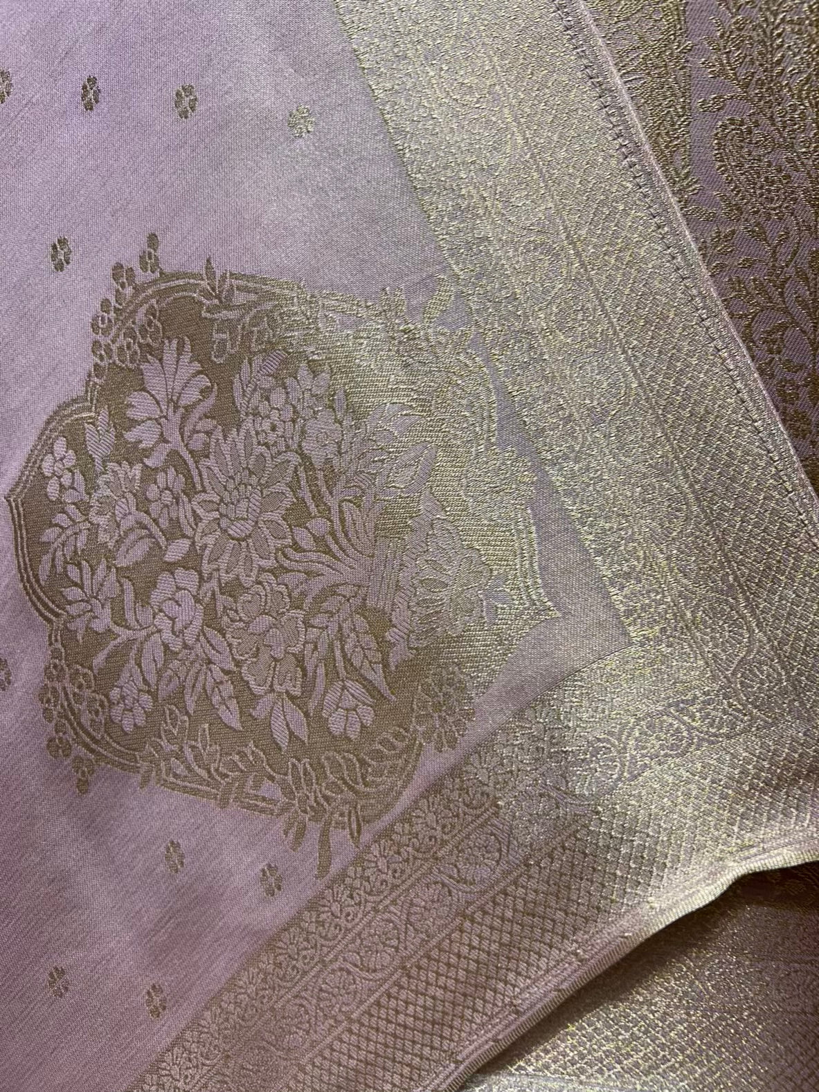 Sahira Zari Brocade Suit (Pink)