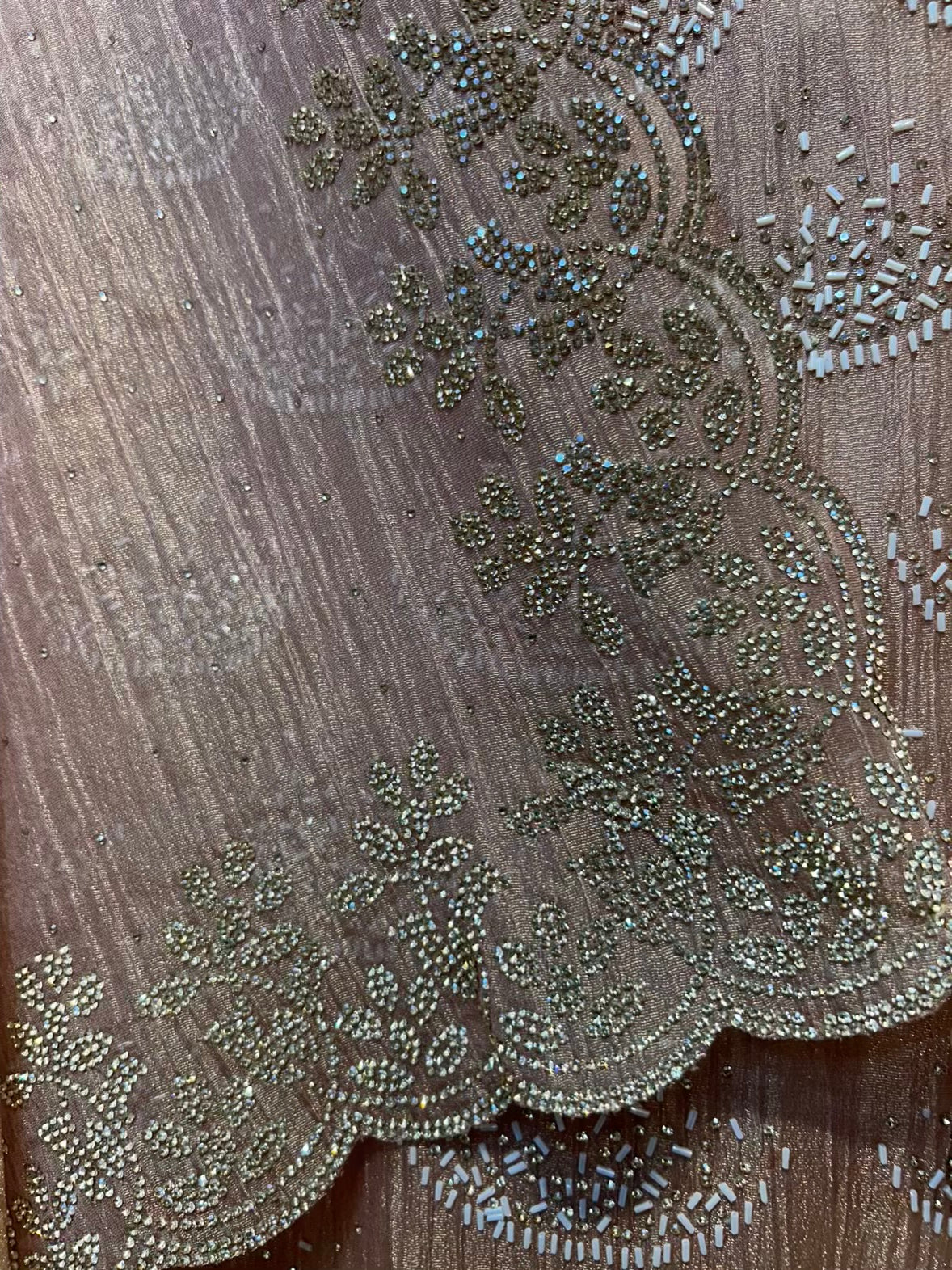 Riyara Handcrafted Veil Suit (Pink)