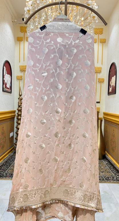 Gulnaar Viraasat Suit