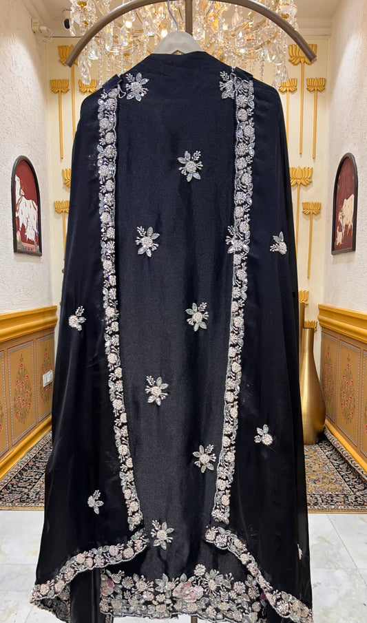 Vareesha Organza Suit