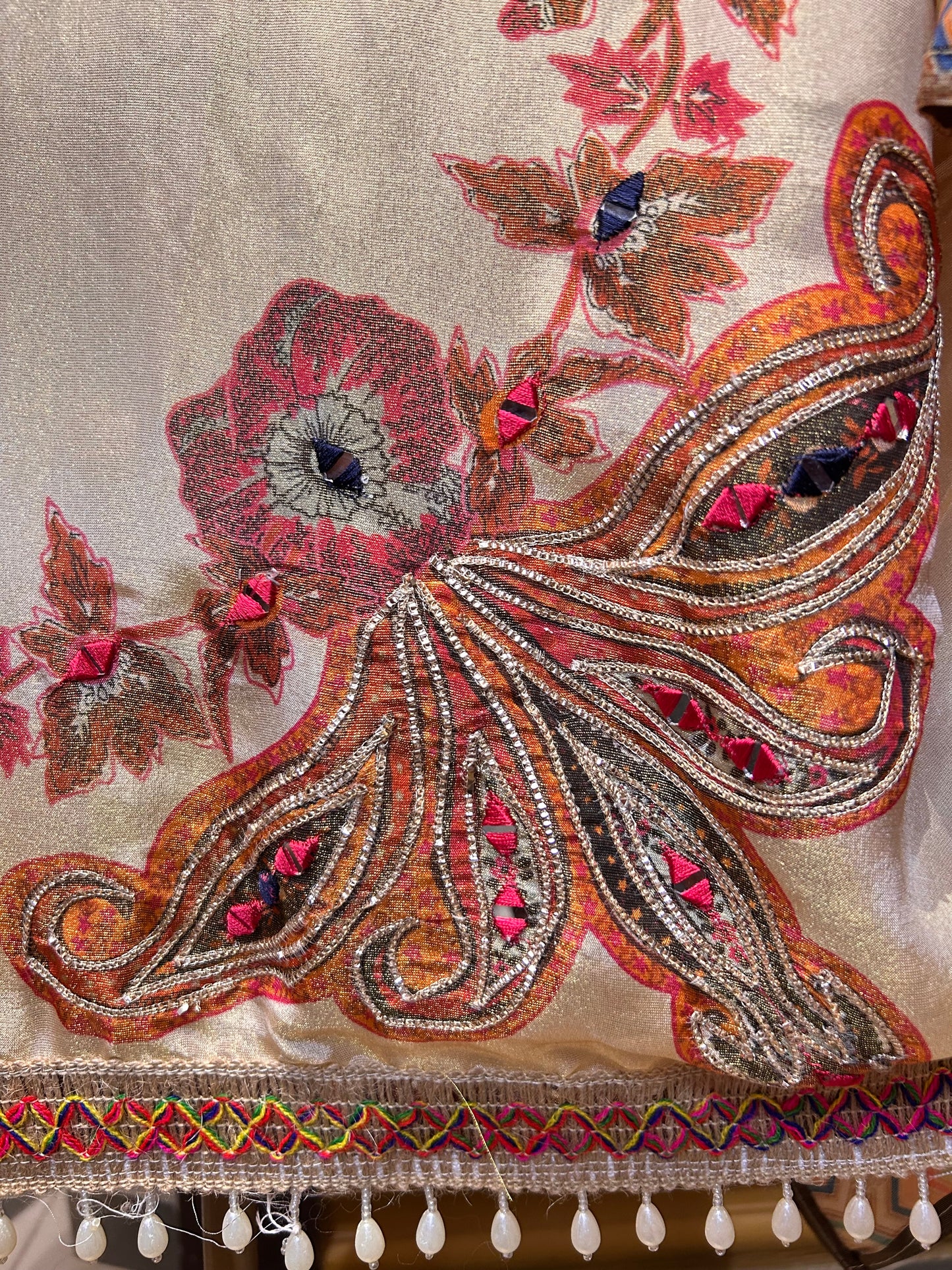 Tajwar Jamdhani Suit