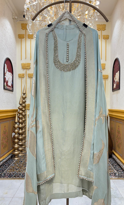 Mehrbano Banarasi Organza Suit