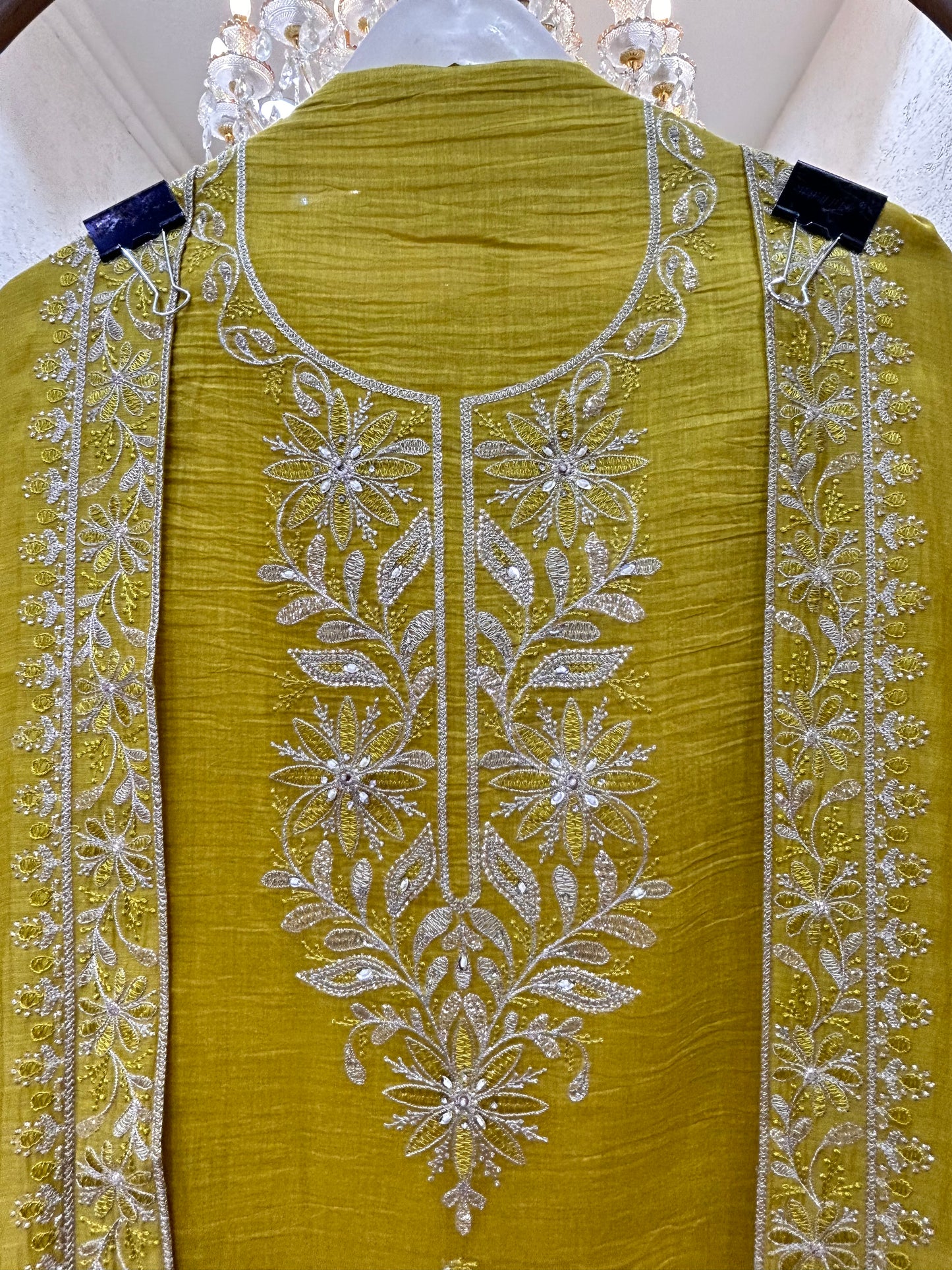 Kanak Veda Mul Suit