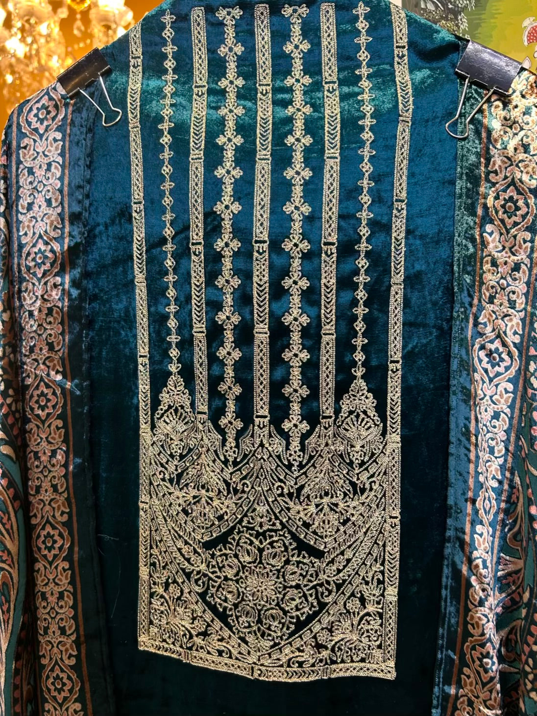 Noorani Velvet Suit (Peacock Blue)