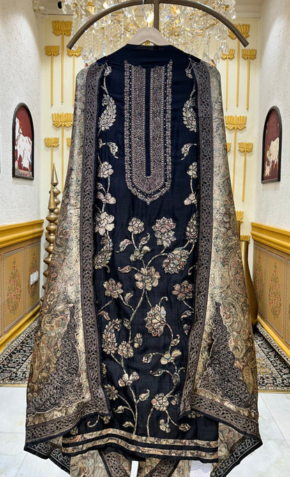 Varnisha Appliqué Suit