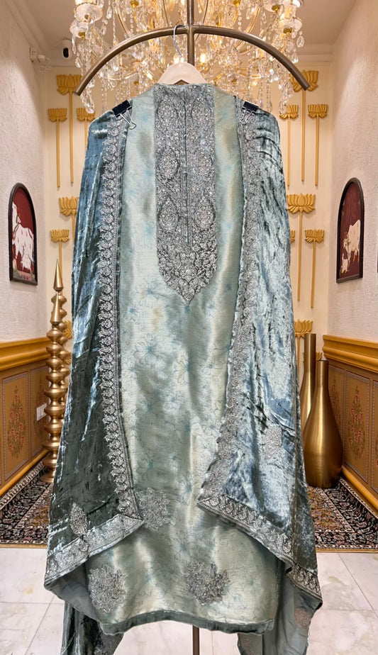 Ruhmeena Velvet Mosaic Suit (Green)