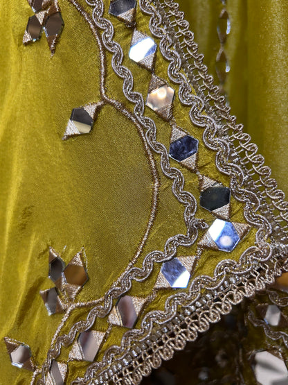 Zarqash Bandhej Suit (Lemon Green)