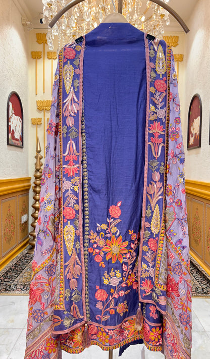 Resham Élise Suit