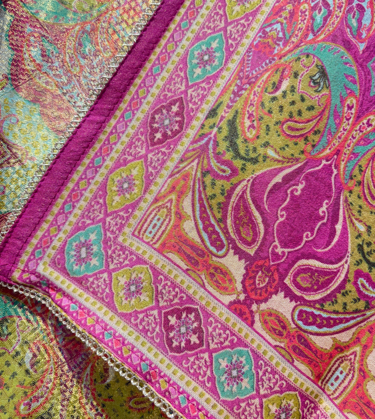 Noorziva Bloom Suit