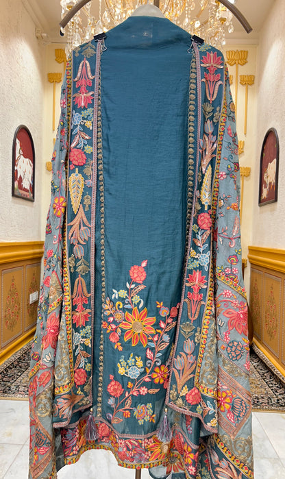 Resham Élise Suit