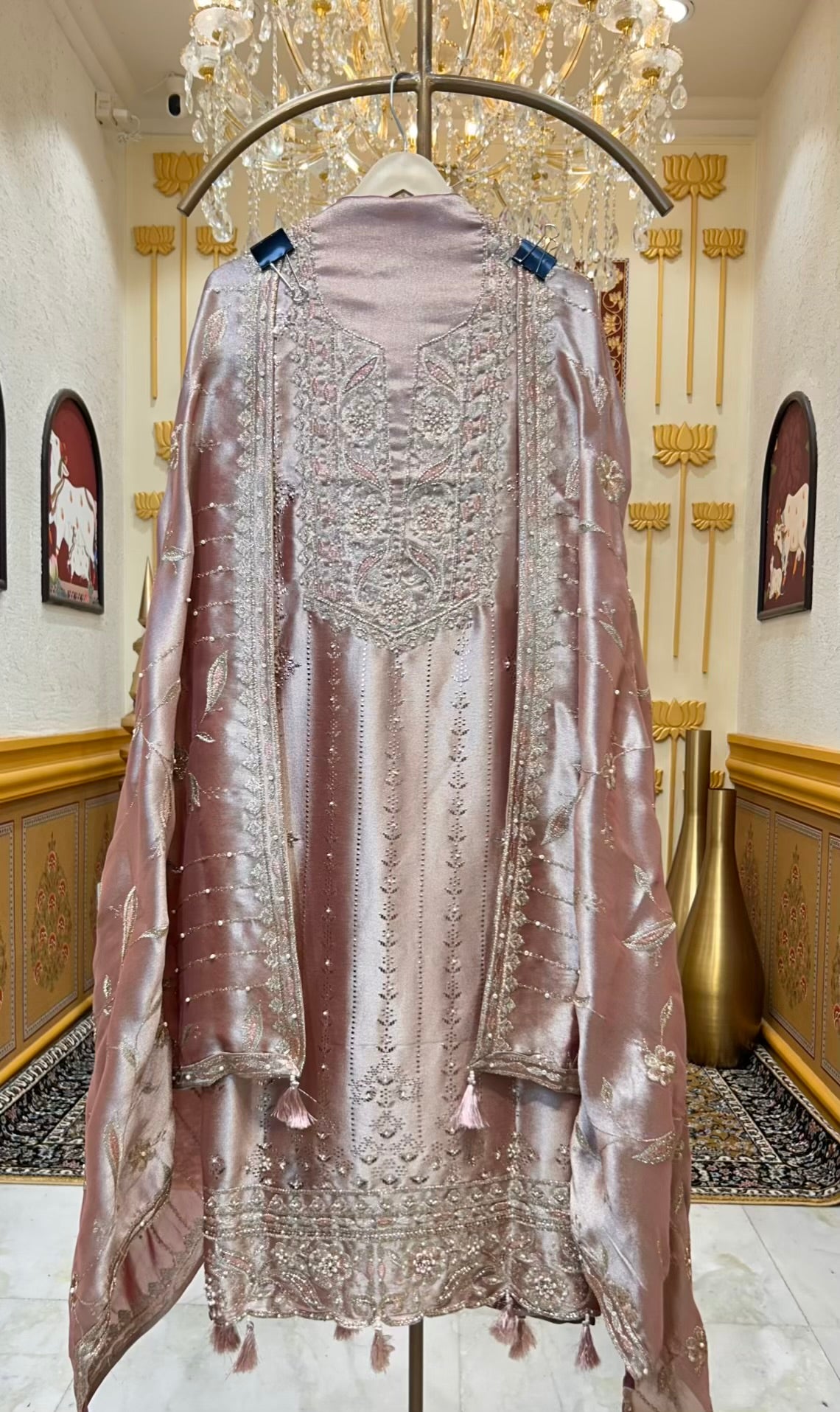 Mehraz Éclat Mukaish Suit (Peach)