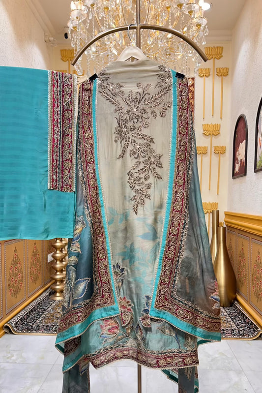 Zarisha Zari Crest Suit (Green)