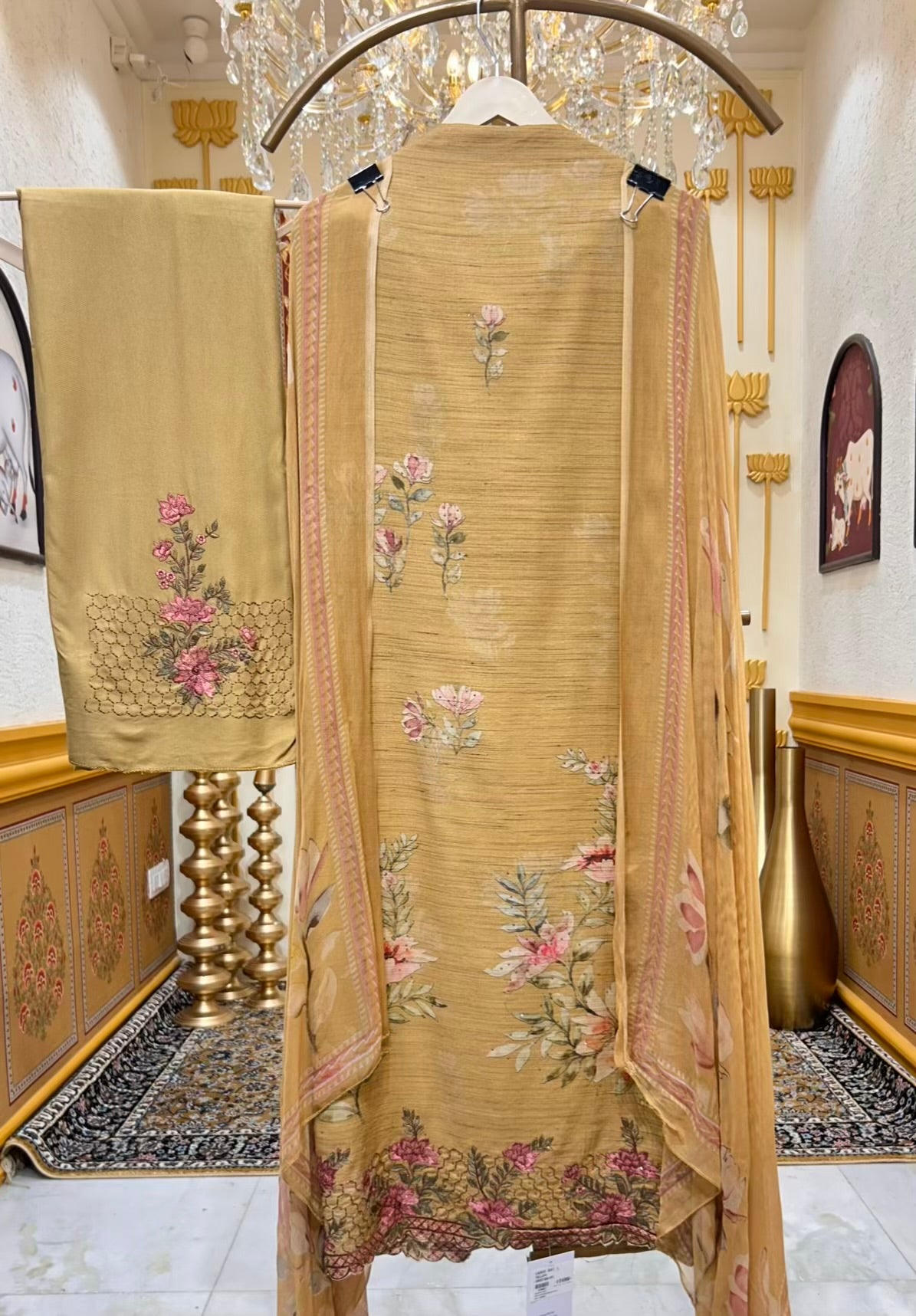 Afsana Pashmina Naqsh Suit (Yellow)