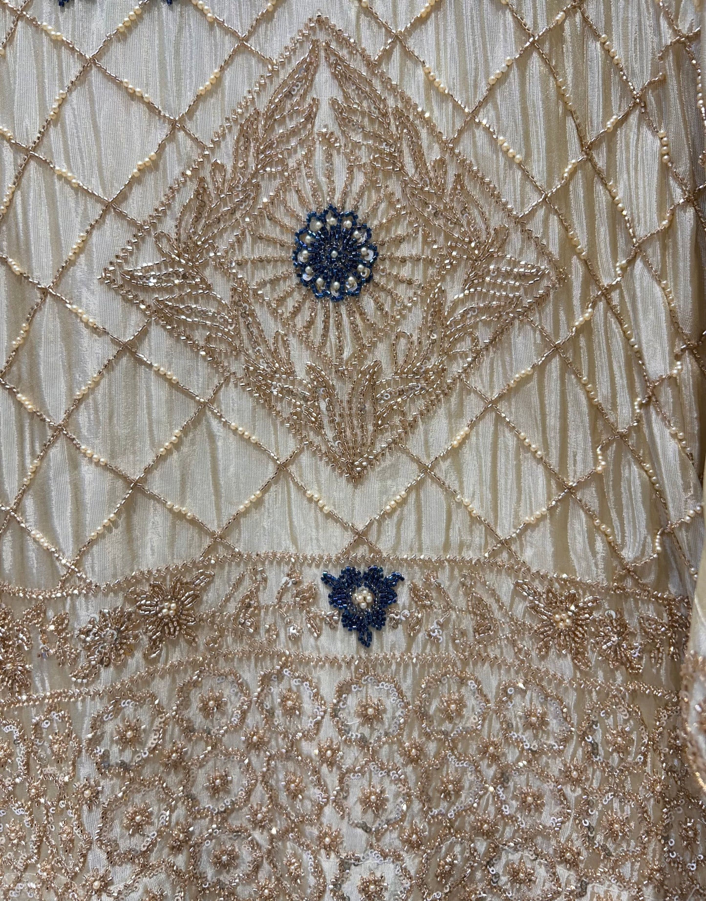 Vihana Cutdana Silk Suit