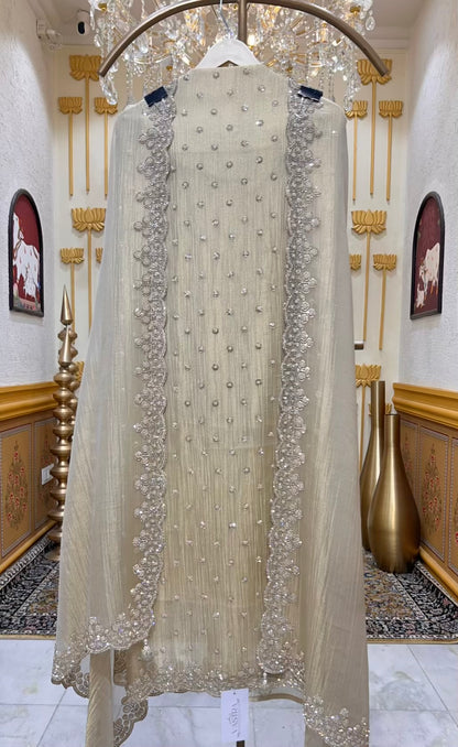 Mehrvani Moti Veil Suit (Ivory)