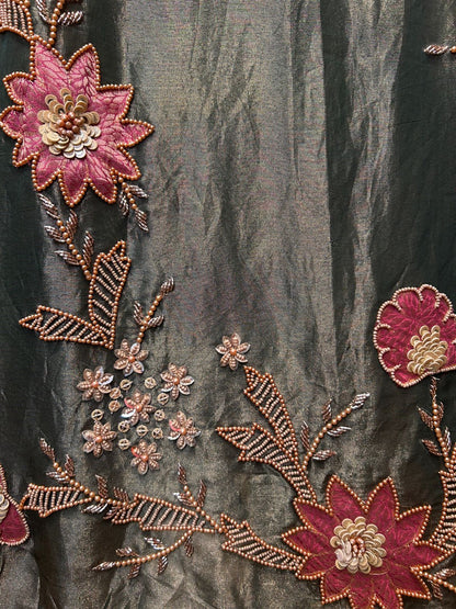 Fariha-é-Noor (Green)