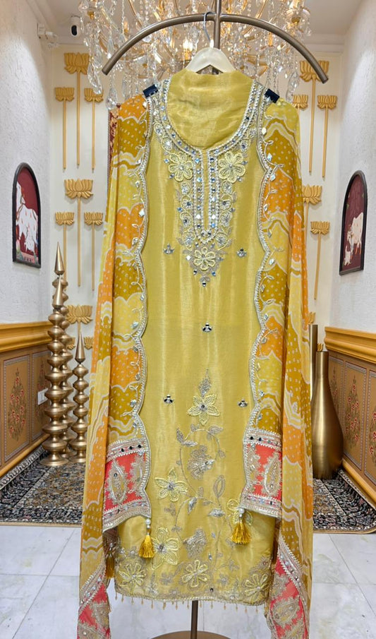 Gulbandhni Dori Suit (Yellow)