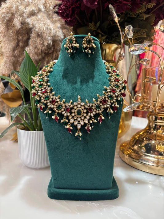 Noorzara Emerald Veil Choker Set (Red & Green)