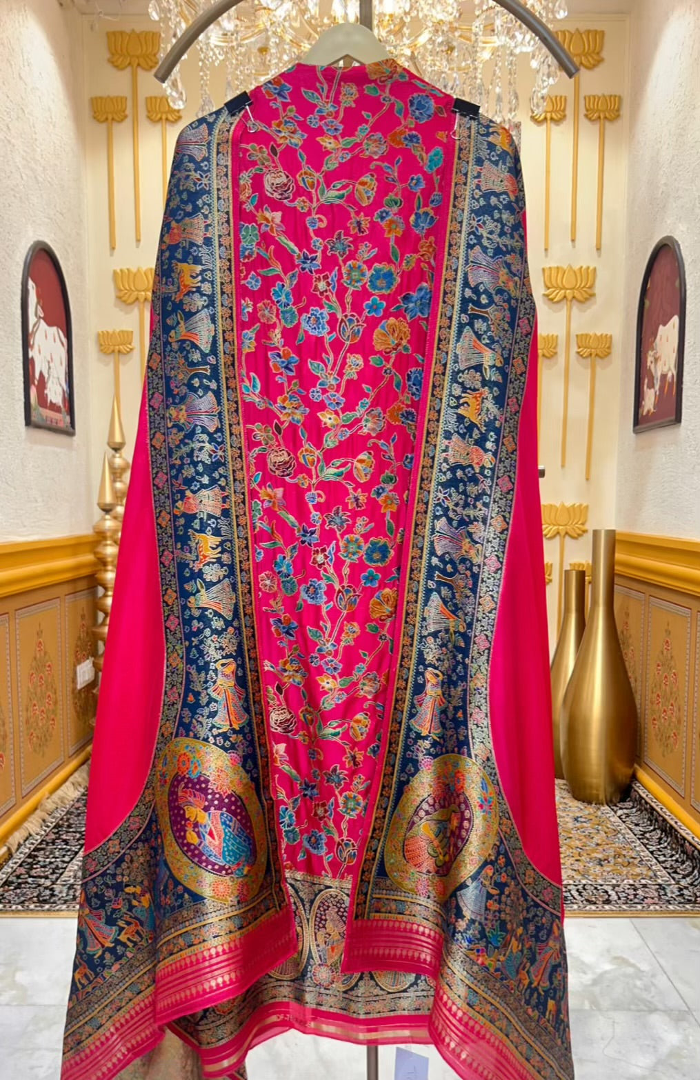 Mehzeen Banarasi Suit (Magenta)
