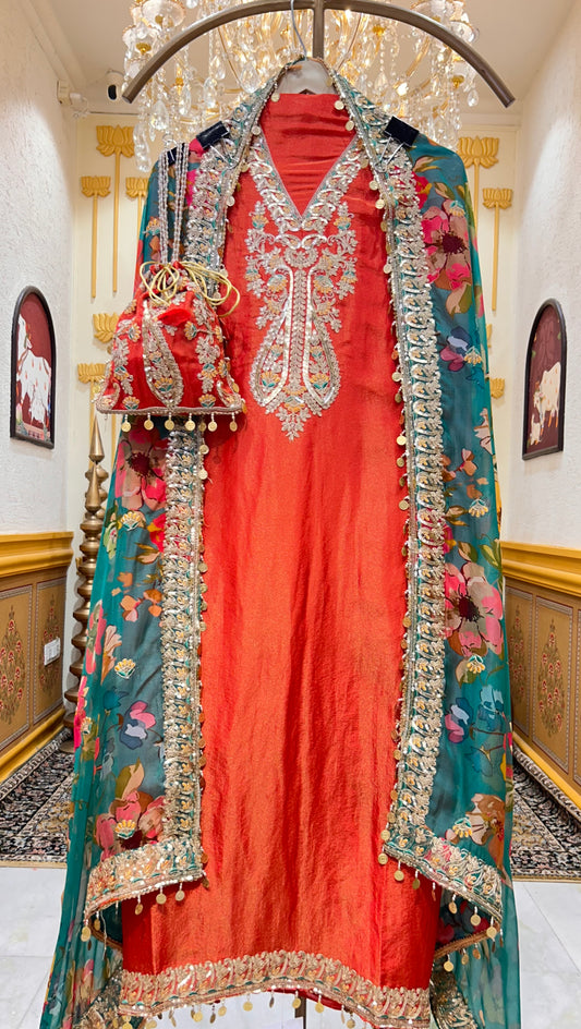 Roséa Shimmer Suit