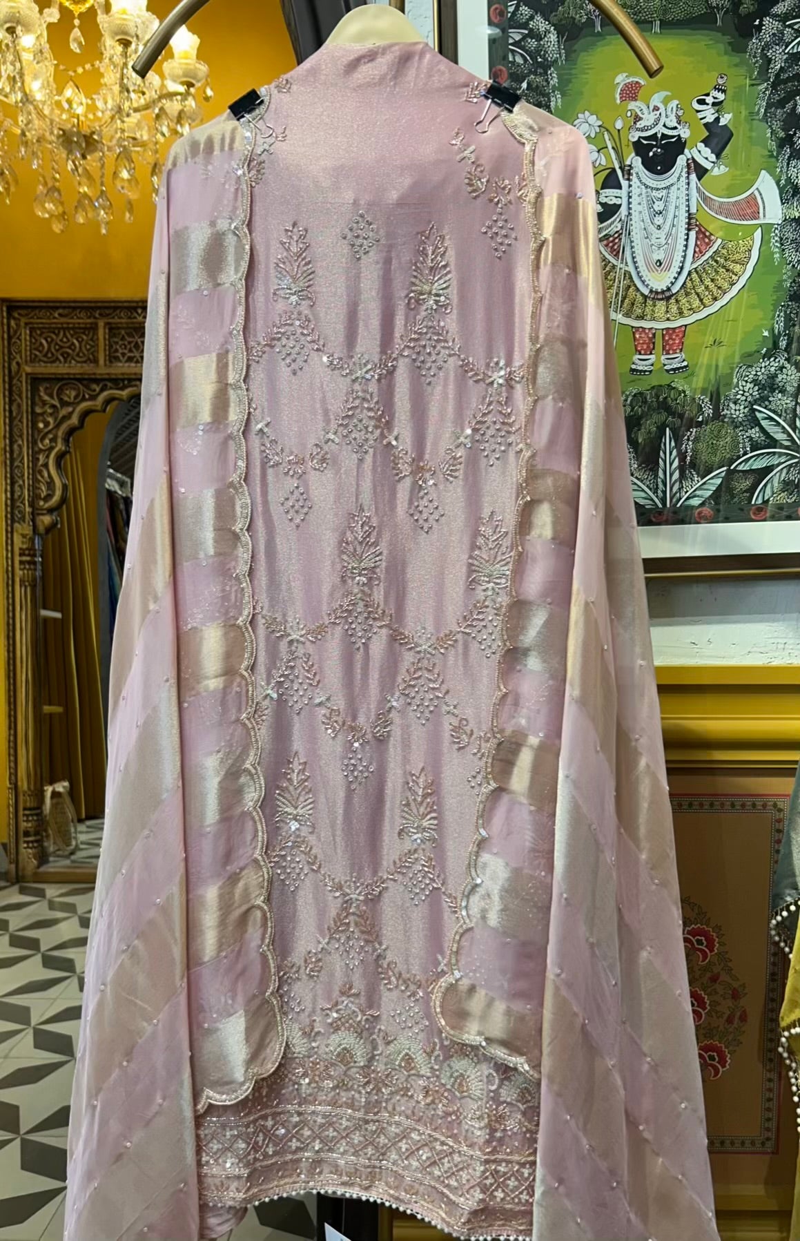 Riyansaé-Naqsh Suit (Lavender)
