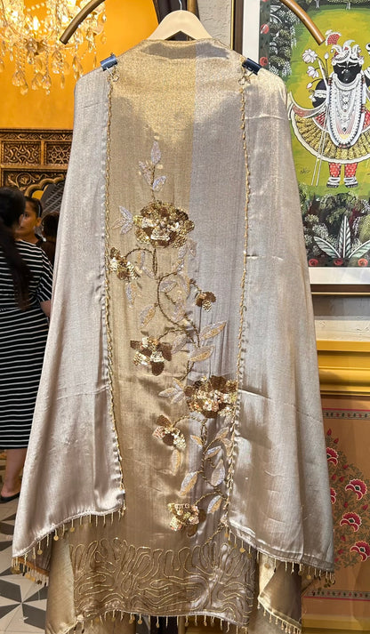 Sunehri Nazakat Suit