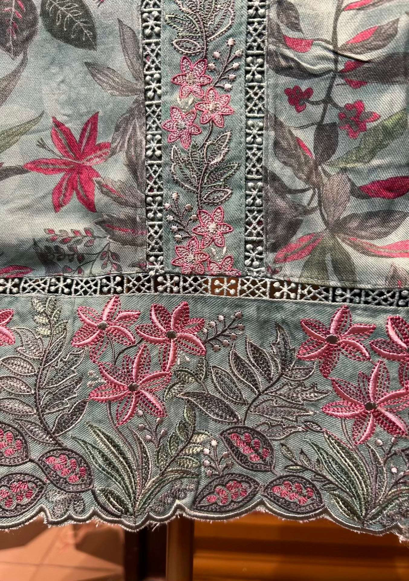 Ruhzaan Pashmina Suit (Blue)