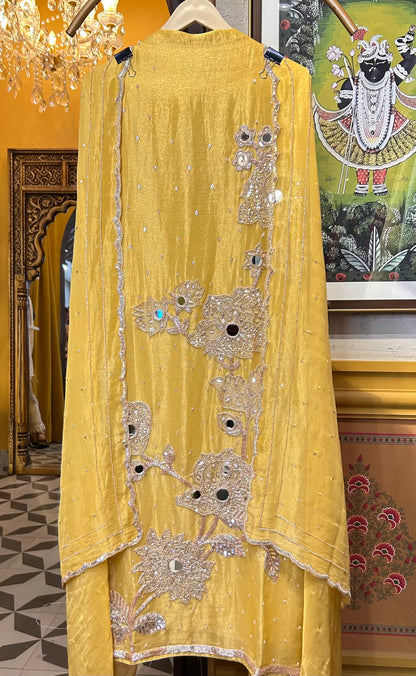 Chamak-e-Khubsurti (Yellow)