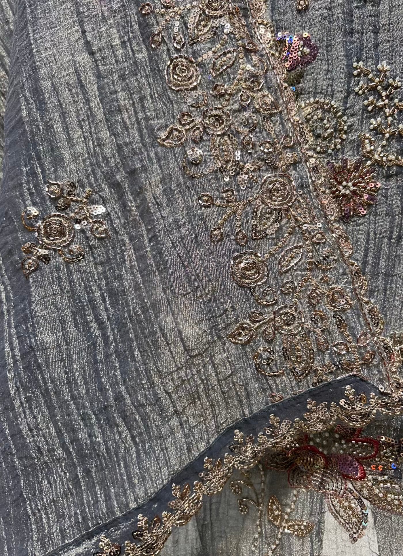 Iraaya Kinari Softloom Suit (Blue)