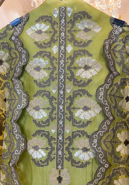 Zareená Éther Suit (Green)