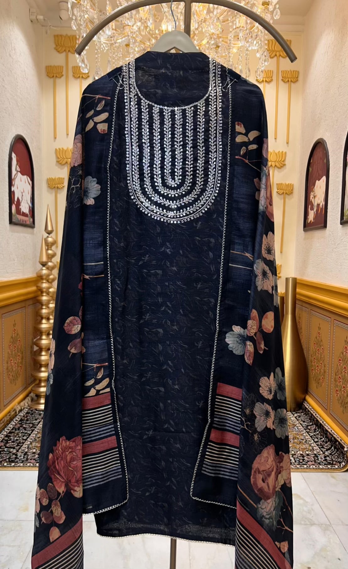 Tusrina NoorPrint Suit (Black)