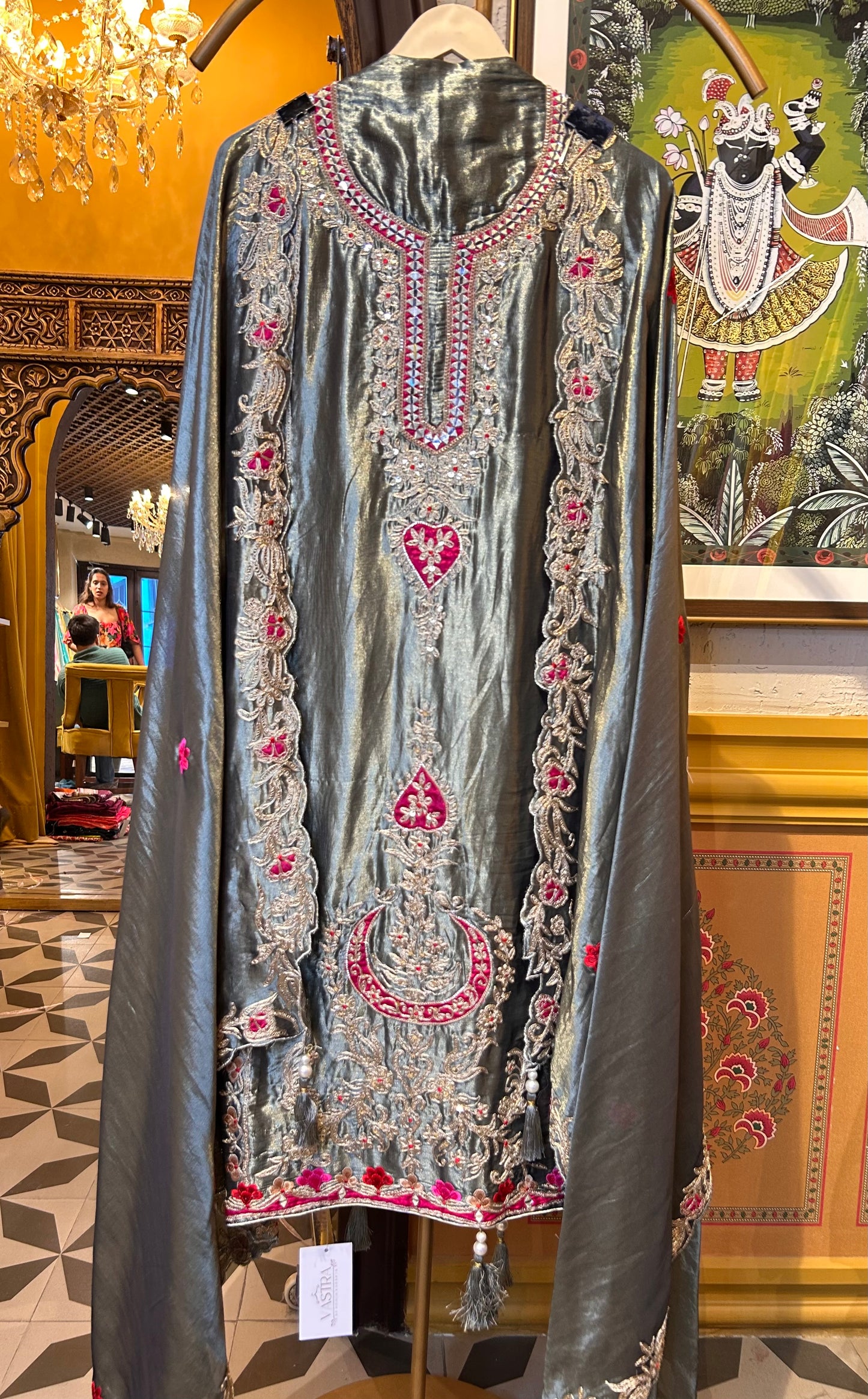 Hayat-e-Noor (Green)