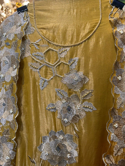 Naaz-é-Zariya (Yellow)