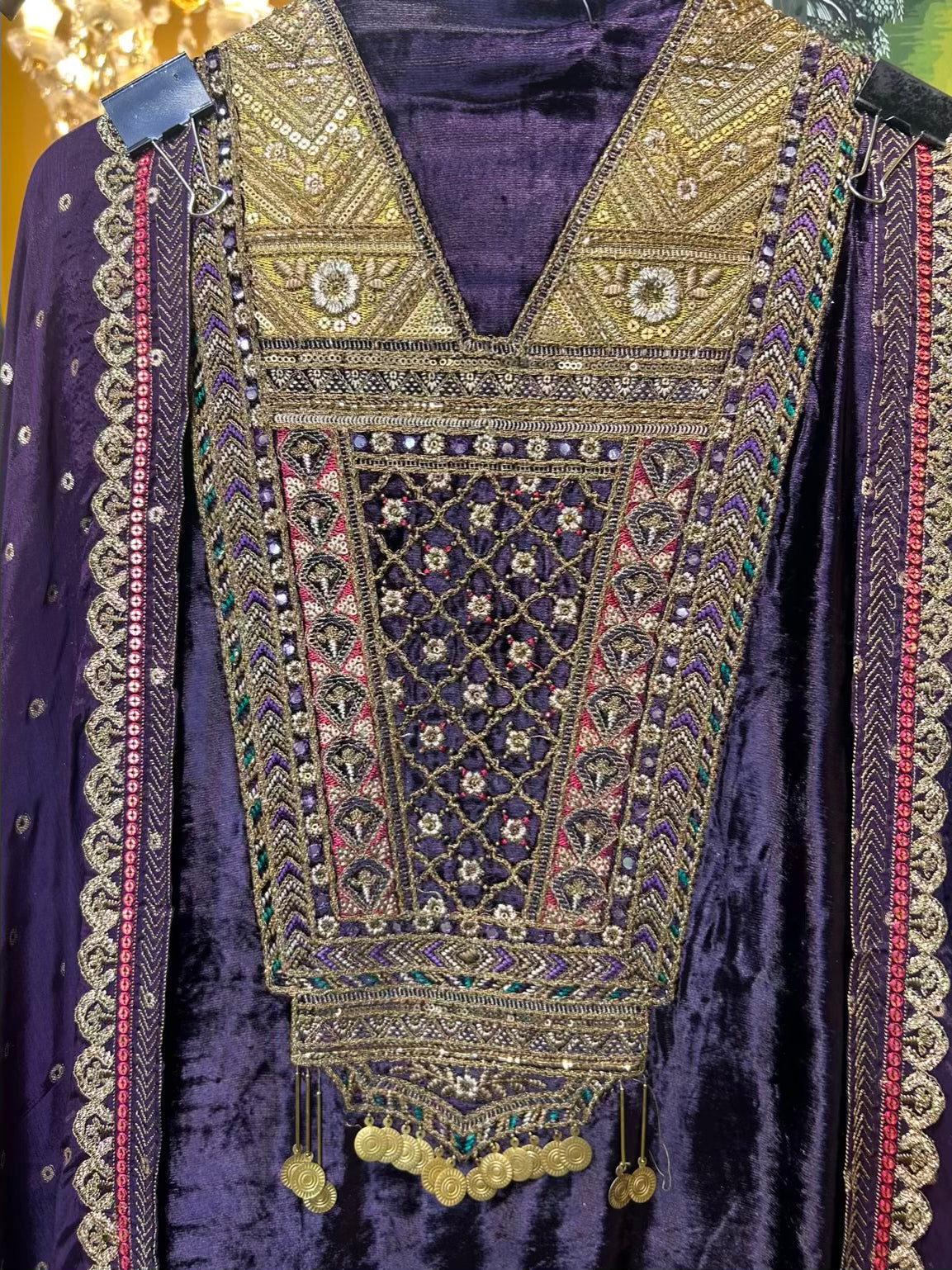 Mahira-é-Zar (Purple)