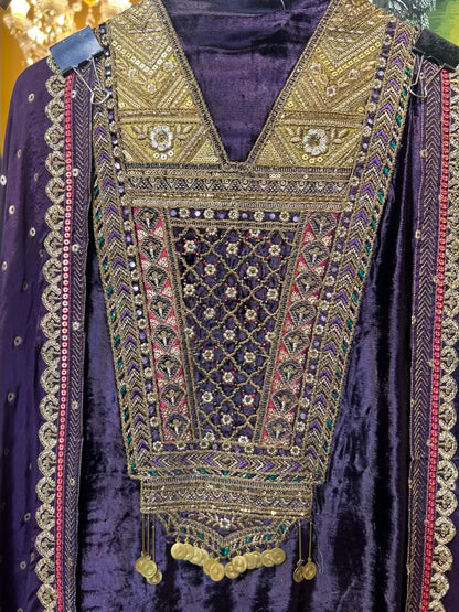 Mahira-é-Zar (Purple)