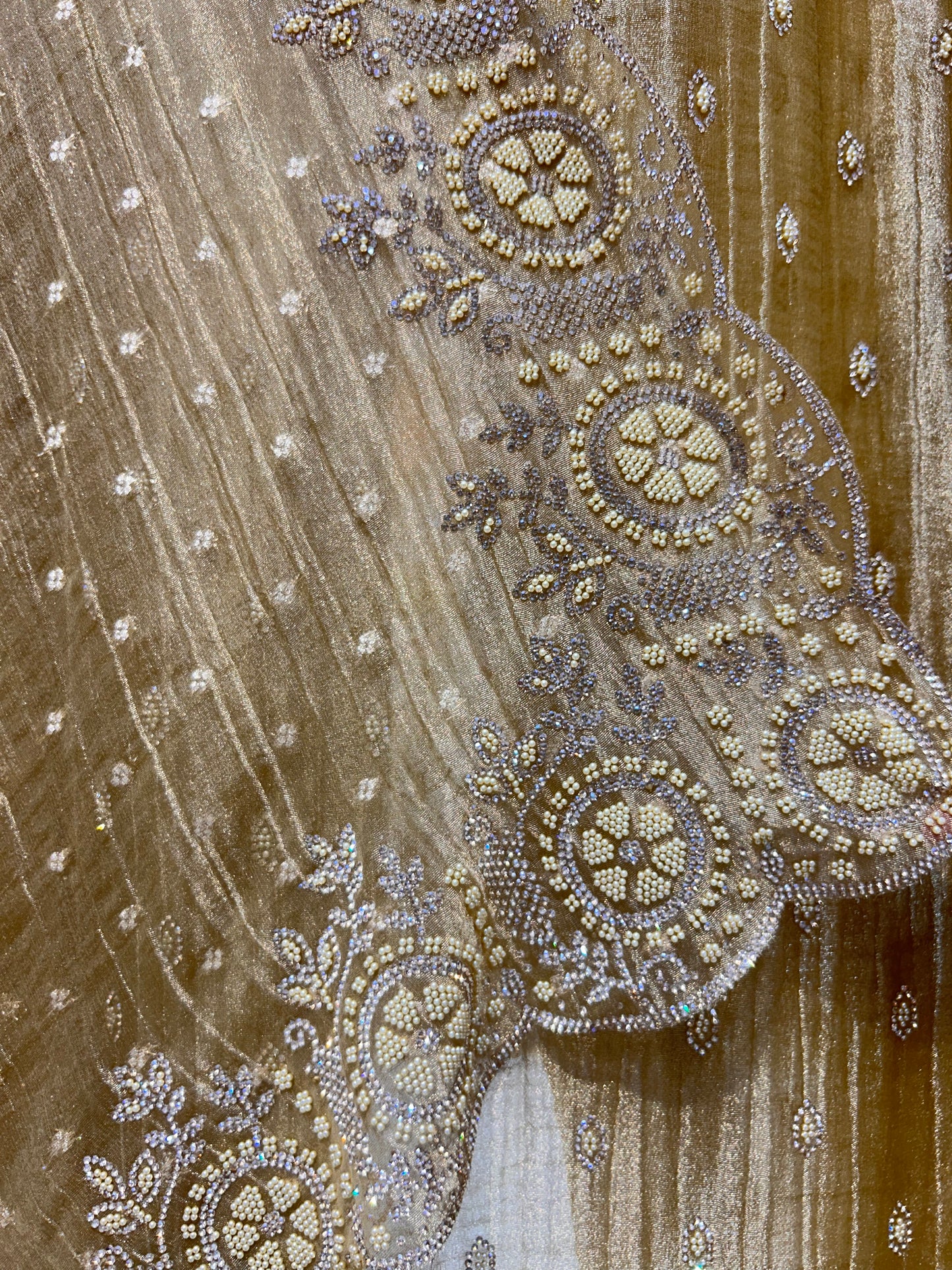 Elyra Stonework Suit