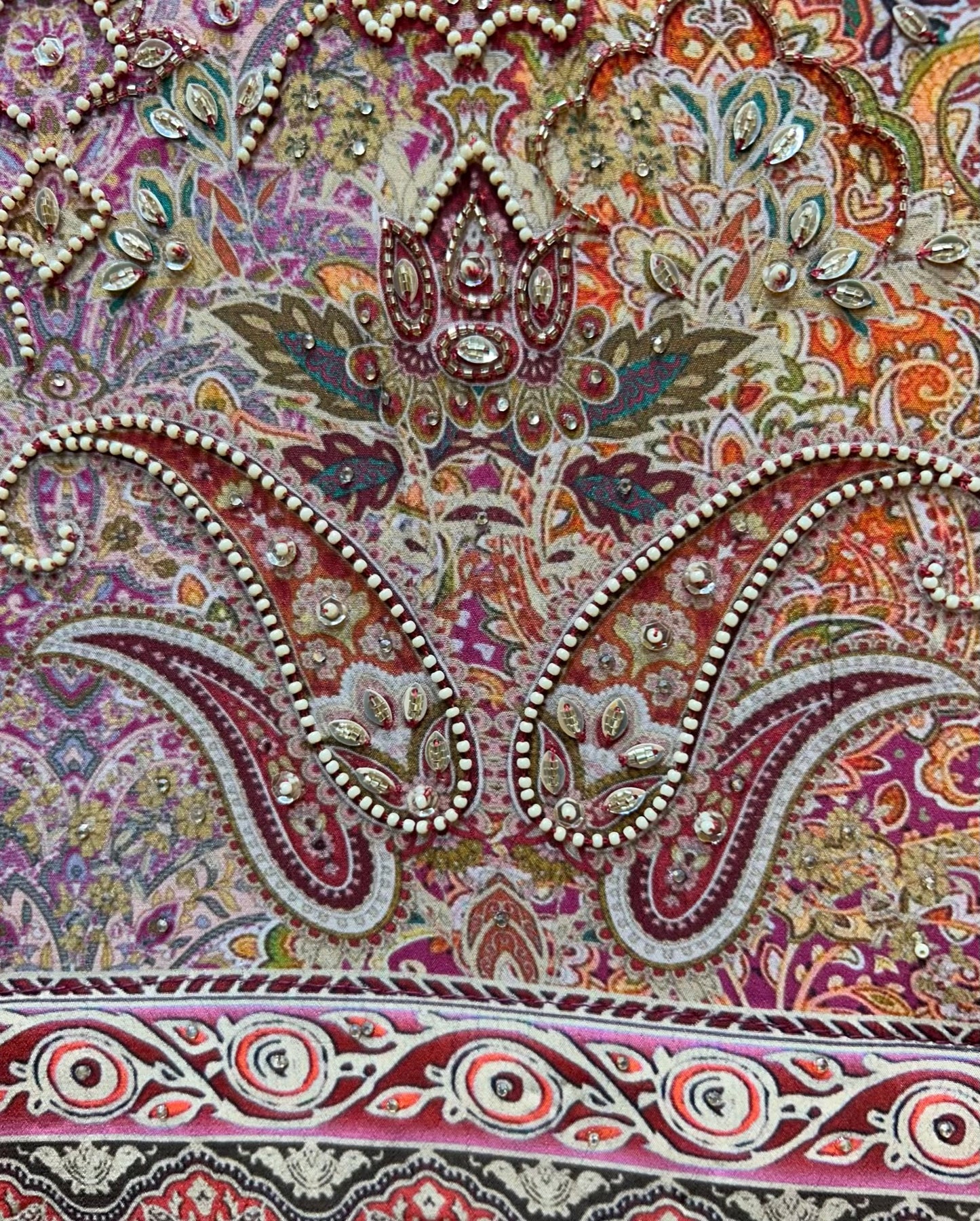 Aveliya Silk Chinnon Suit