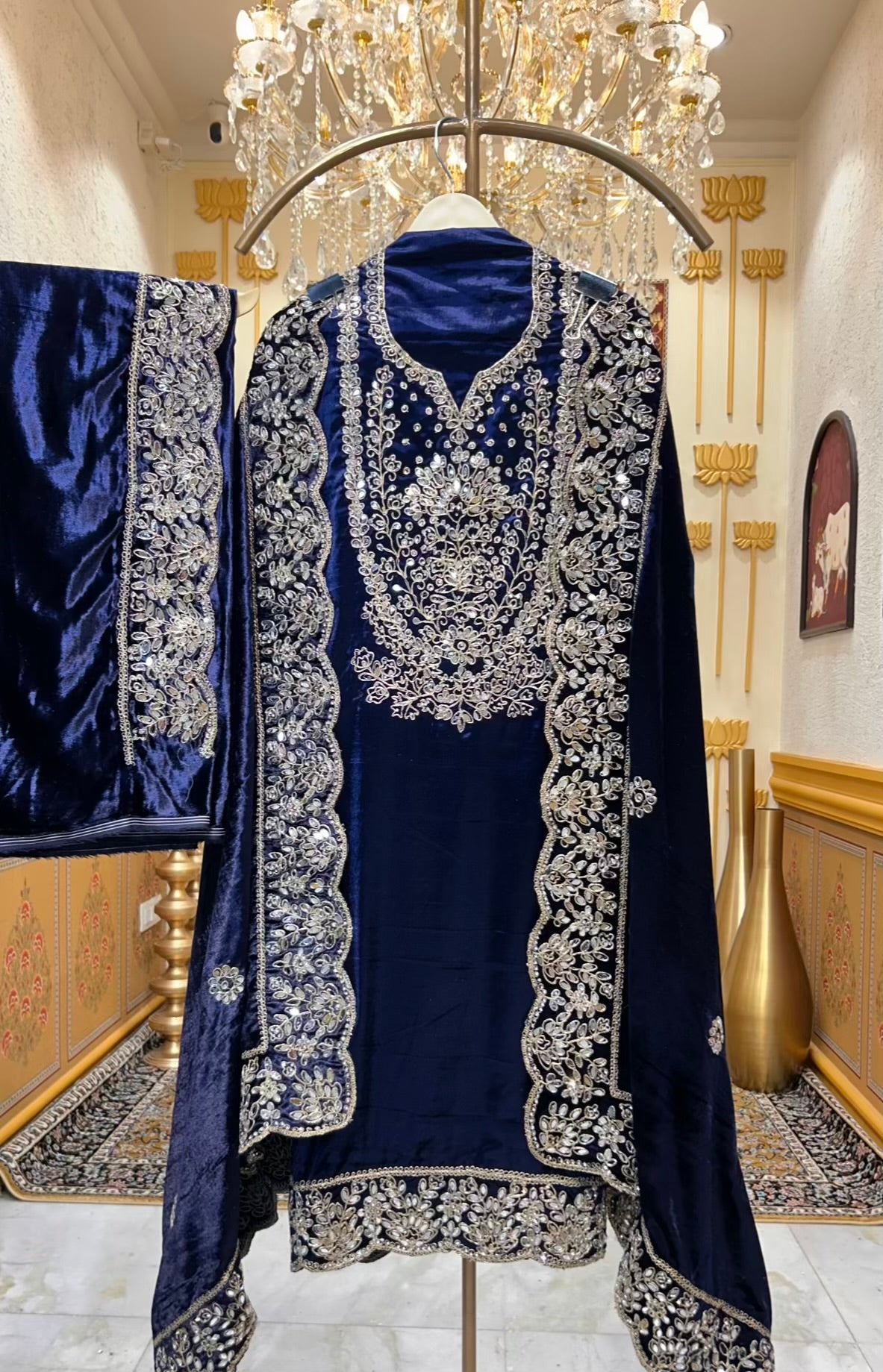 Ruhnaz Velvet Taj Suit (Navy Blue)