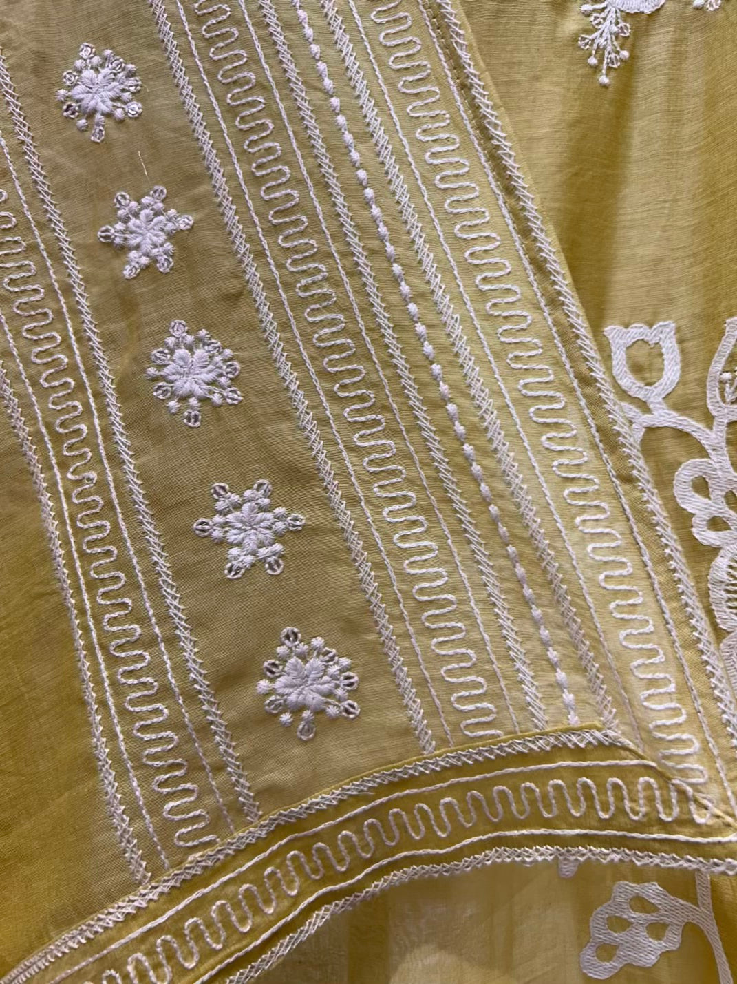 Abeer Resham Chanderi Suit
