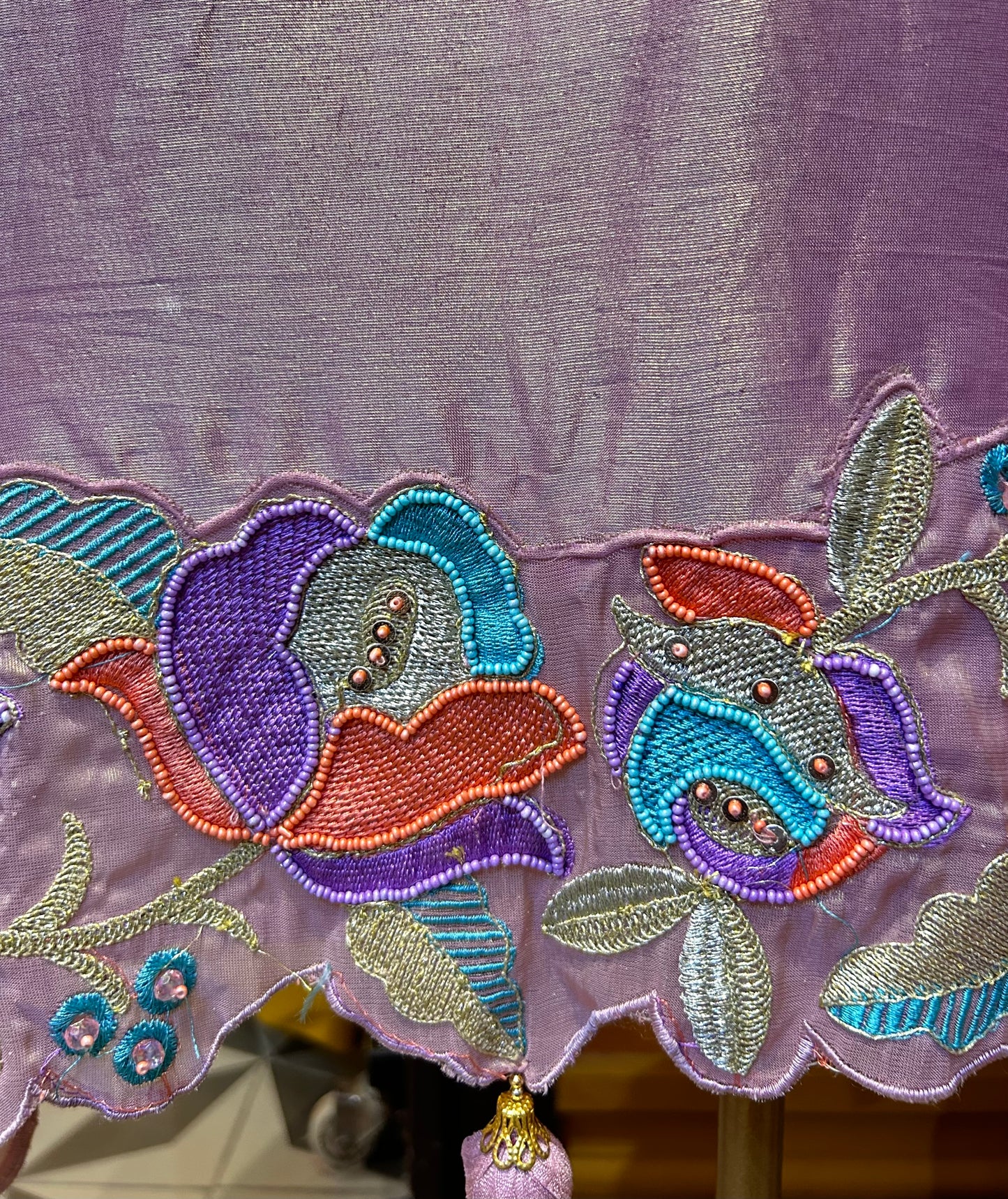 Gul-e-Roshan (Lavender)