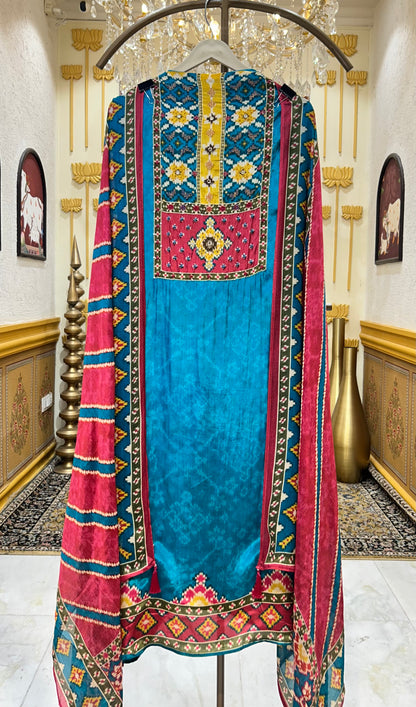 Aashvika Crepe Suit