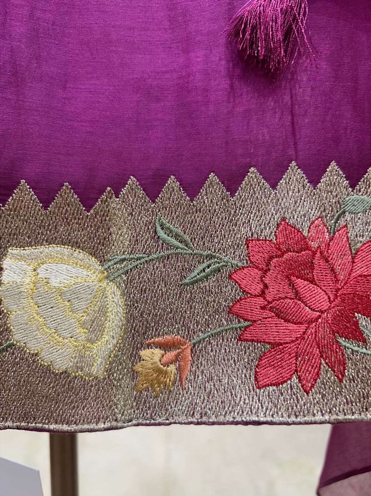 Aarini Zari Chanderi Suit (Purple)