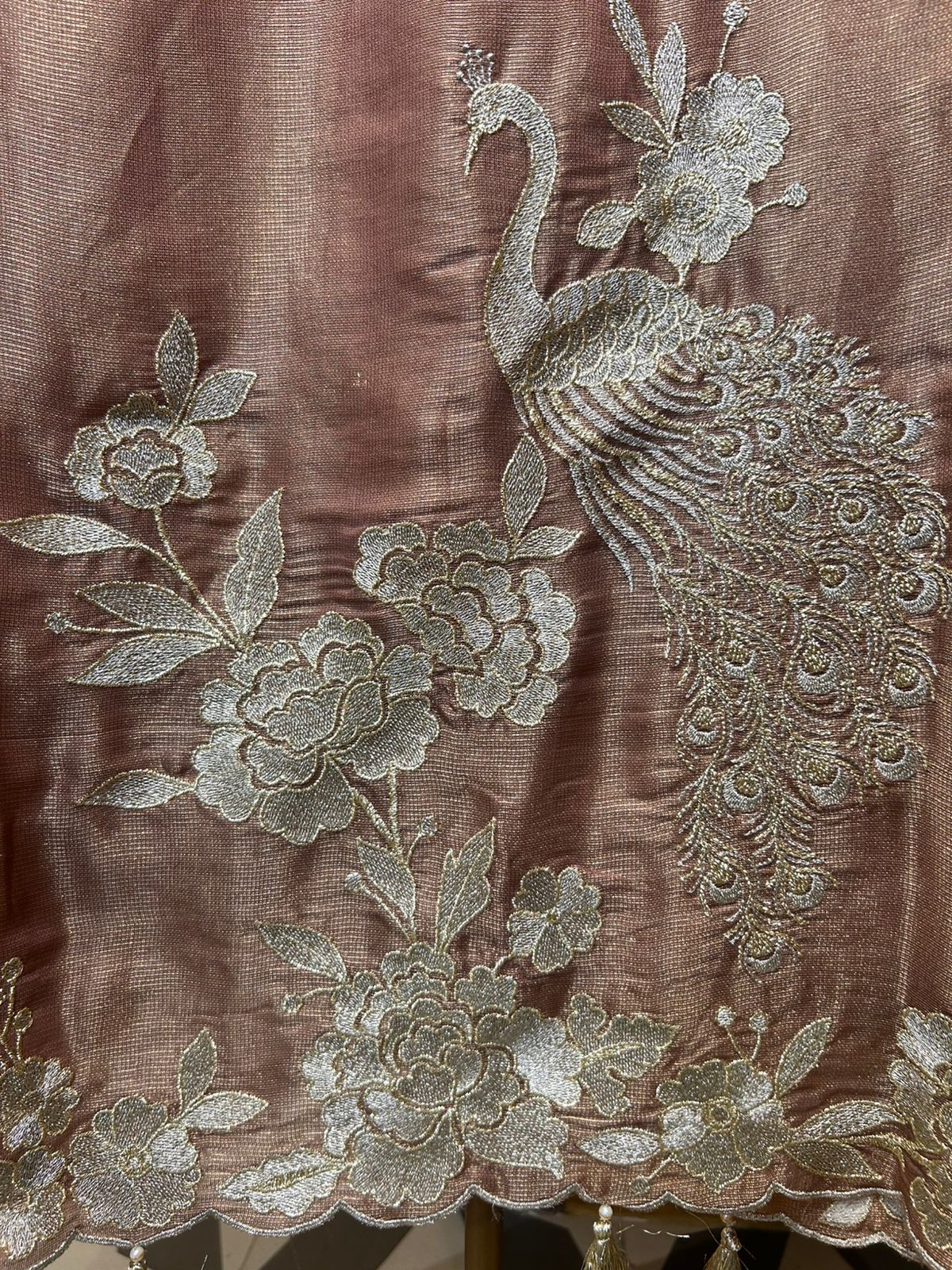 Zareen-é-Nazakat (Brown)