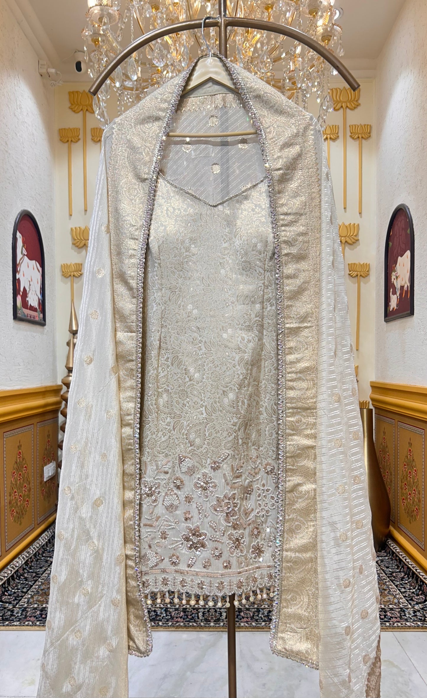 Afsara Banarasi Gharara Set