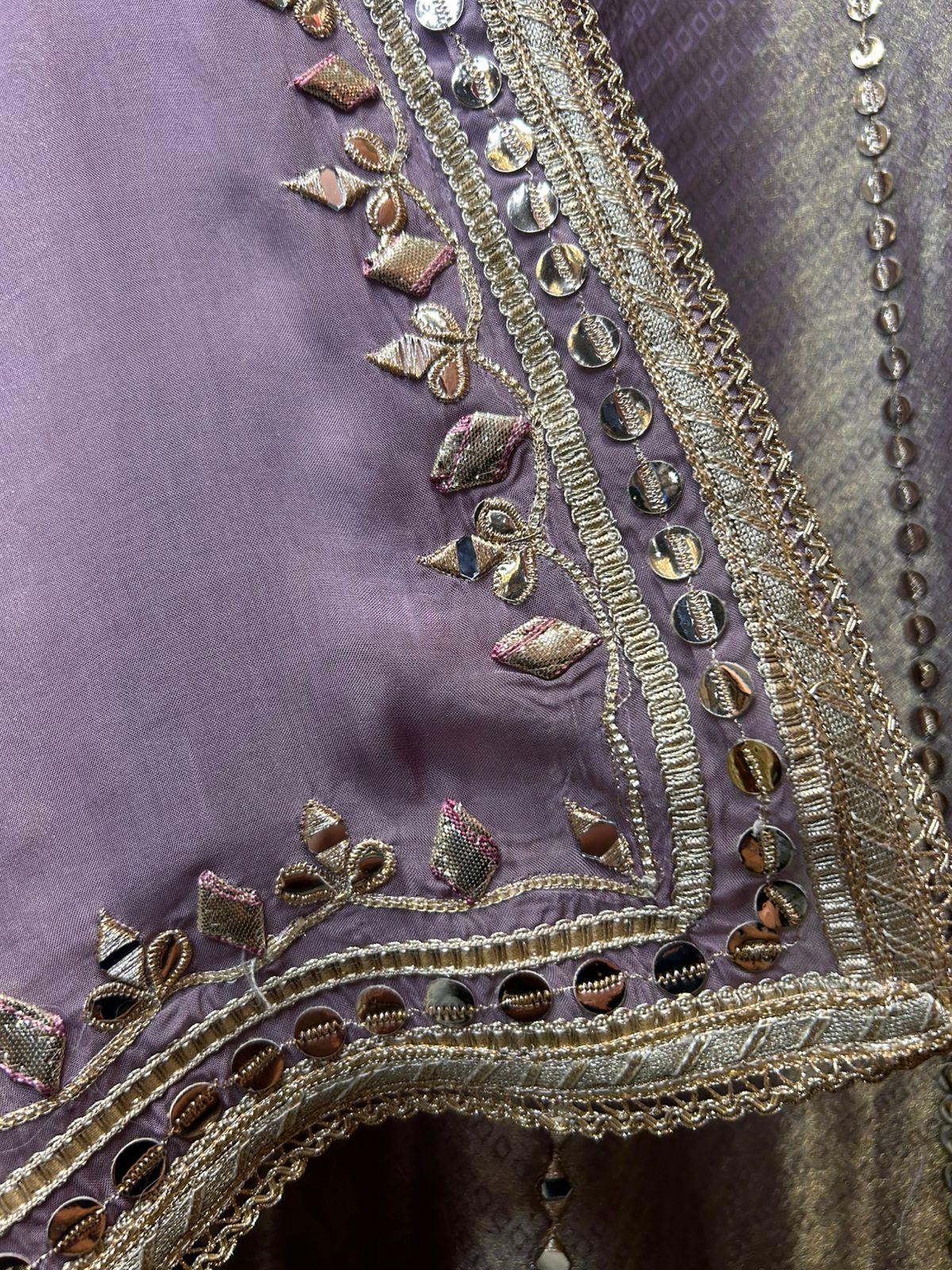 Amaira-é-Noor Anarkali (Lavender)