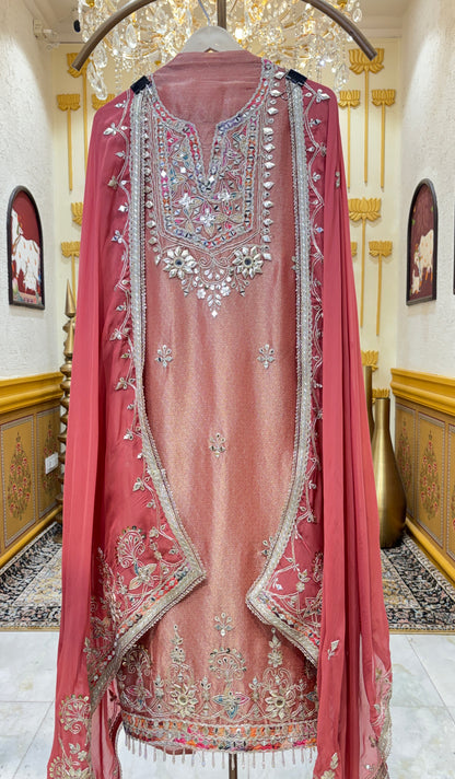 Naaz-e-Zar Organza Suit