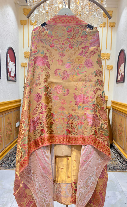 Rangélla Silk Suit