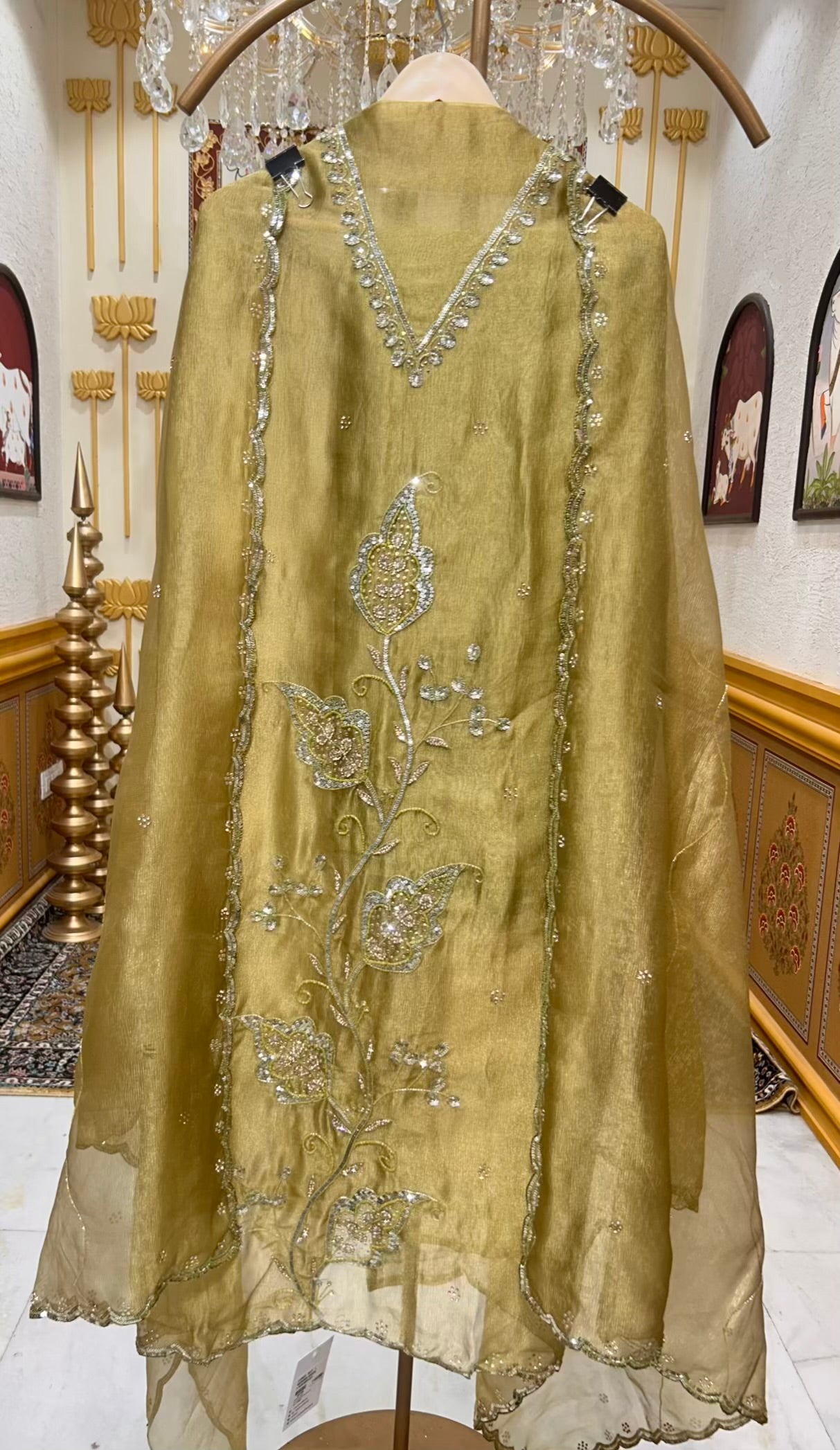 Ayleen Shimmer Stone Suit (Mehendi Green)