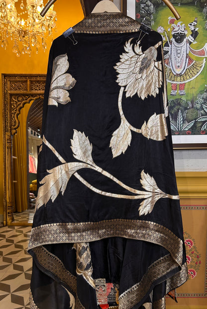 Siyaar Banarasi Suit (Black)