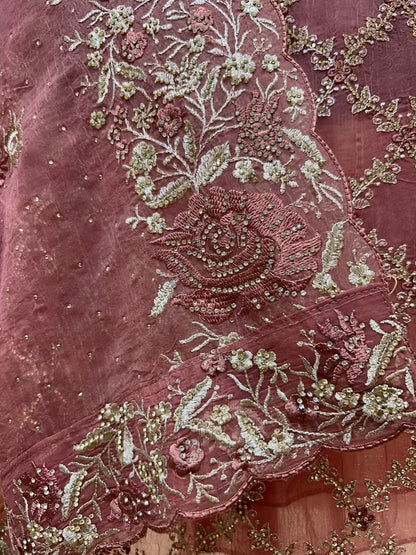 Mehrya Zari Élan Suit (Pink)